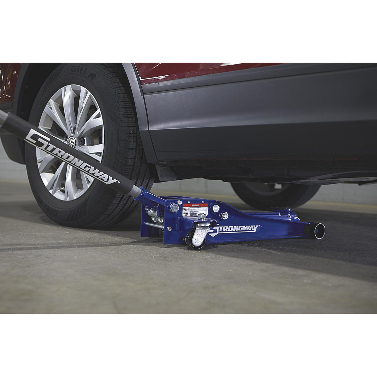 3-Ton Capacity Low-Profile Service Floor Jack A9568