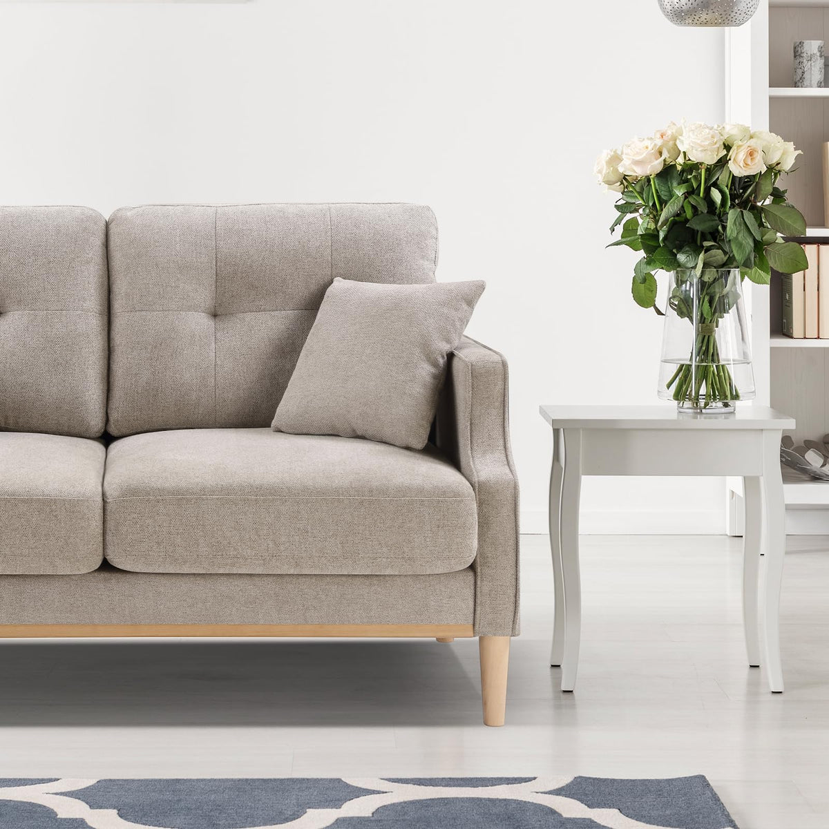 Light Grey Fabric Upholstered 2-Seat Loveseat Sofa with USB Port Y611